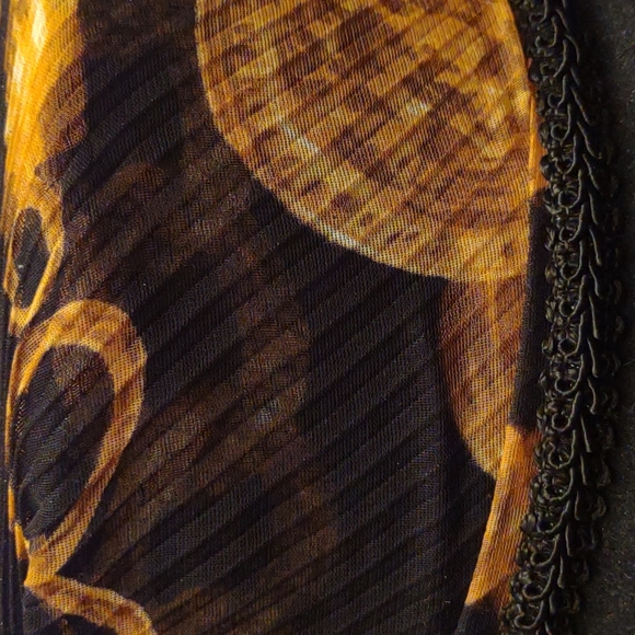 Ladies Black Spanish Fancy Hat - Picture 7 of 8